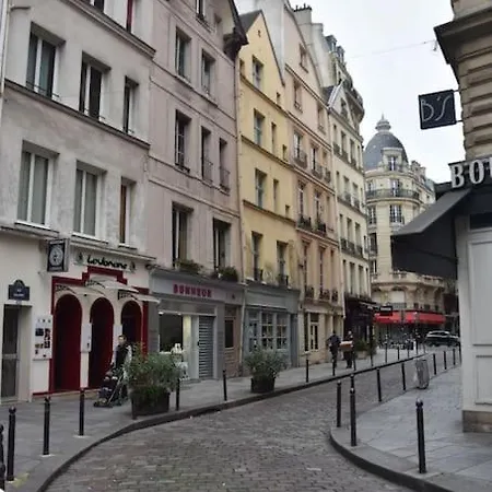 Apartment Tres Joli Nid Equipe Vue Ascenseur